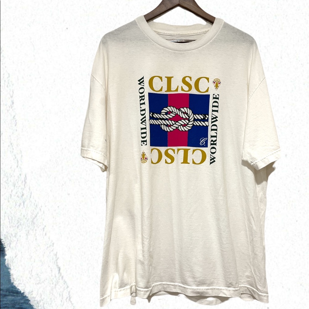White oversized T